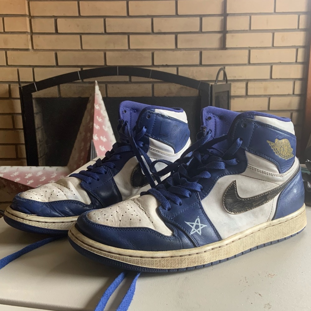 Nike Air Jordan Retro 1’s blue/gold, drawn on/scuffed up
